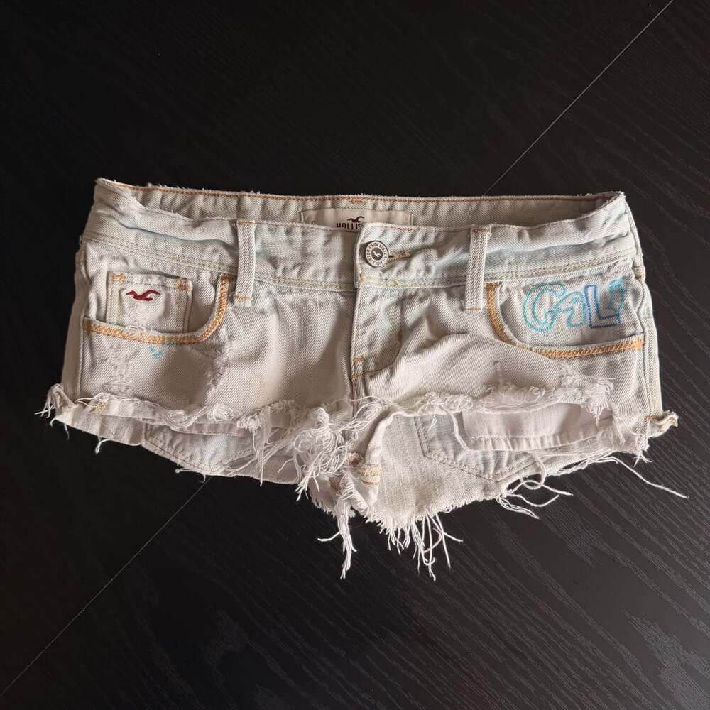 Hollister Low Rise Denim Shorts 0 W24 Vintage Cali 1922 Embroidered
